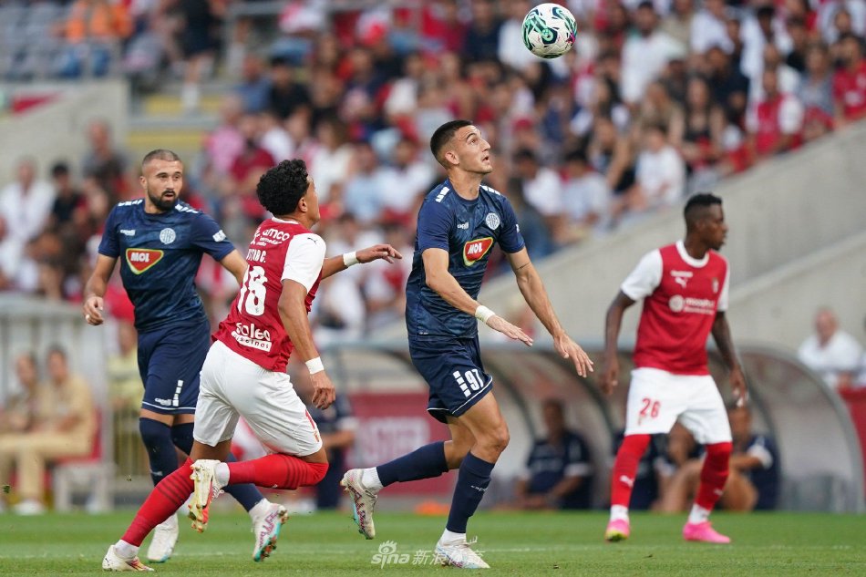 布阵上向来 布阵上向来