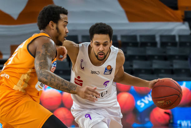 知名转会记 知名转会记